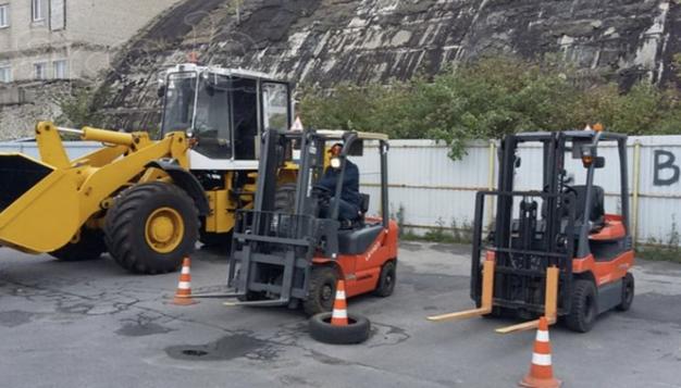 Как получить тракторные права: Полное руководство и поддержка